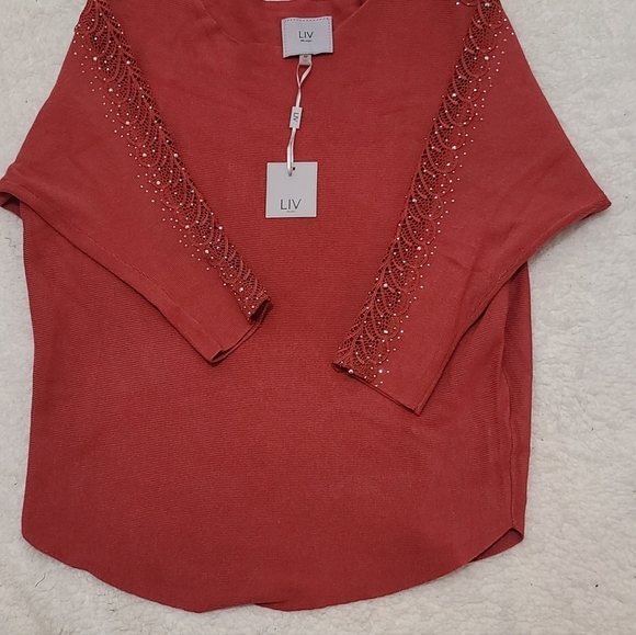 LIV Milano Sweater NWT - Medium - Picture 1 of 8